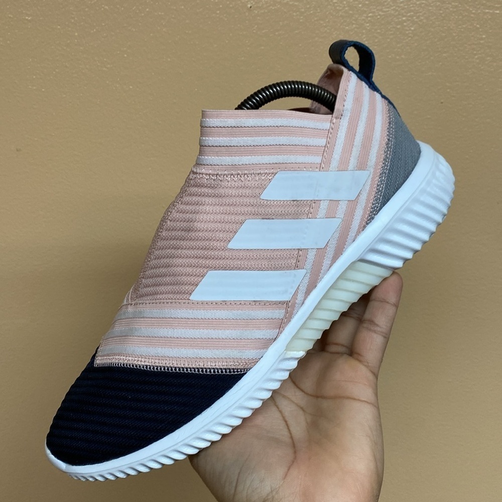 Kith X Adidas Nemeziz 17.1 'Miami Flamingos' AC7509 - Picture 10 of 17